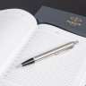 Ручка шариковая PARKER IM CORE STAINLESS STEEL CT CW2150841